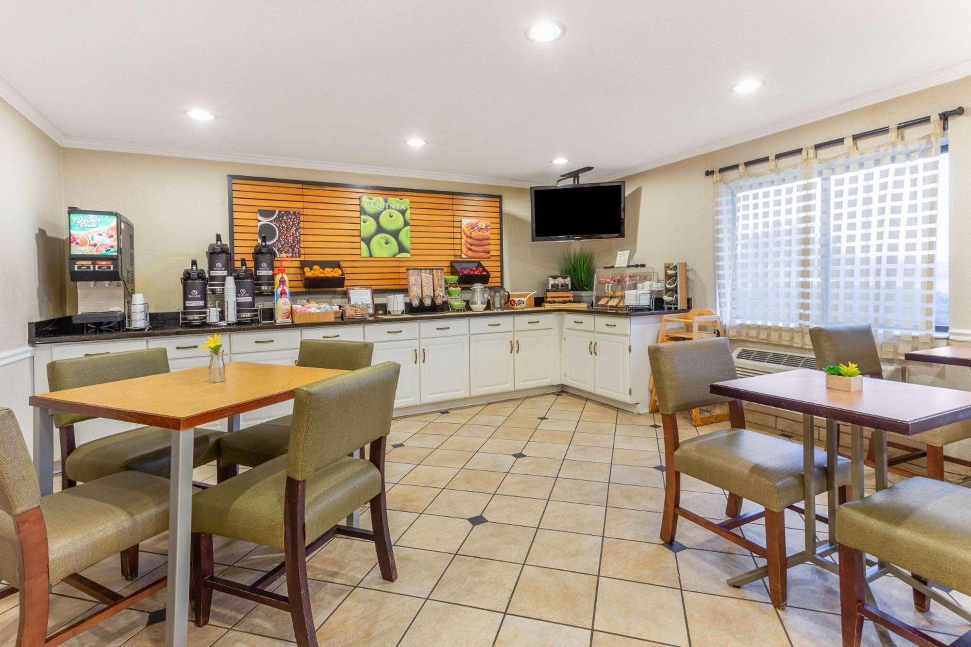 Hotel La Quinta By Wyndham Chicago Gurnee Extérieur photo